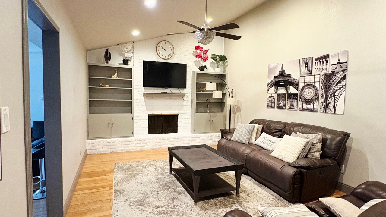 Photo of Livingroom in Round Rock