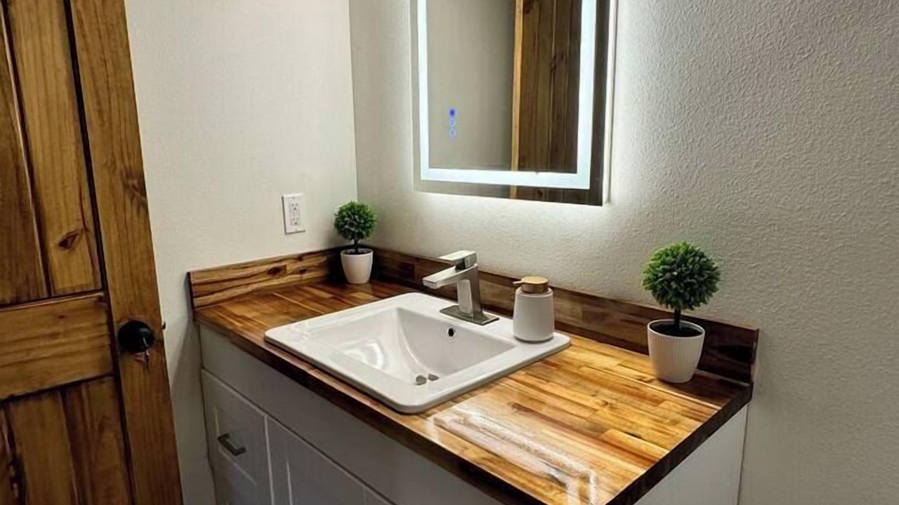 Photo of Bathroom in Kirby