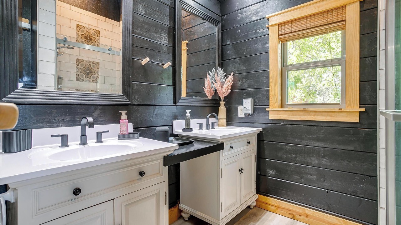 Photo of Bathroom in Dennis