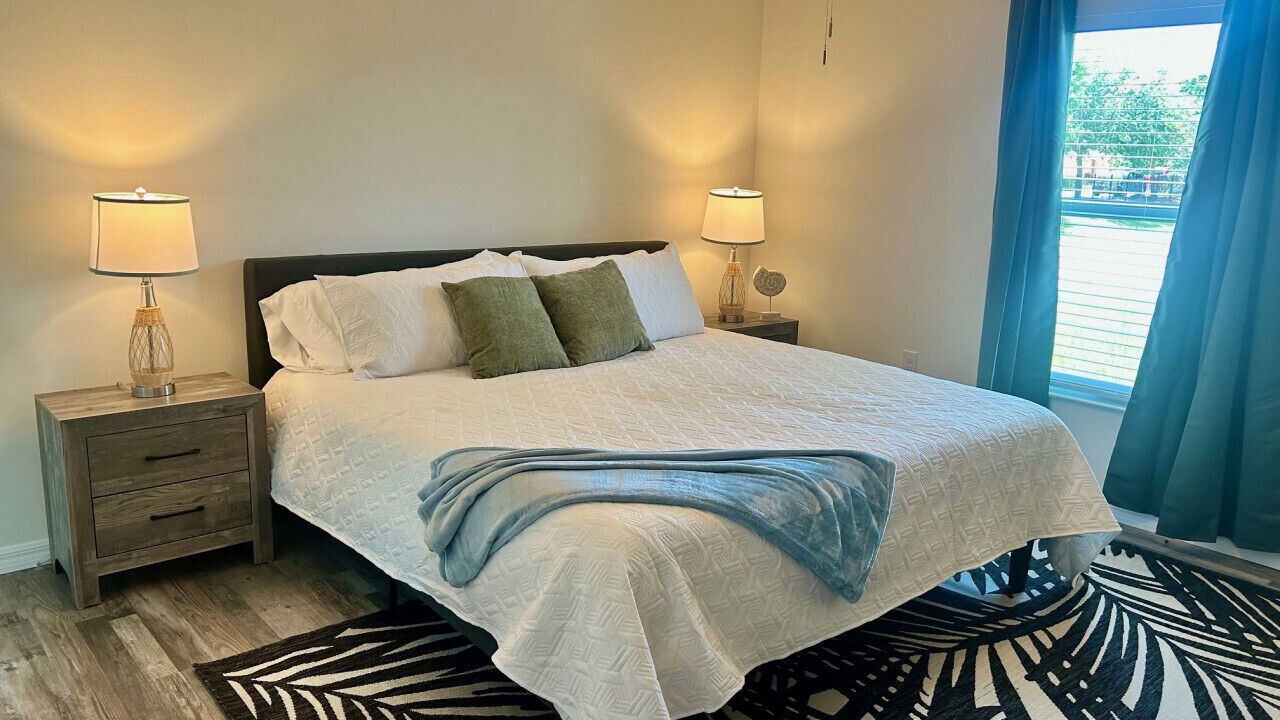 Photo of Bedroom in Diplomat