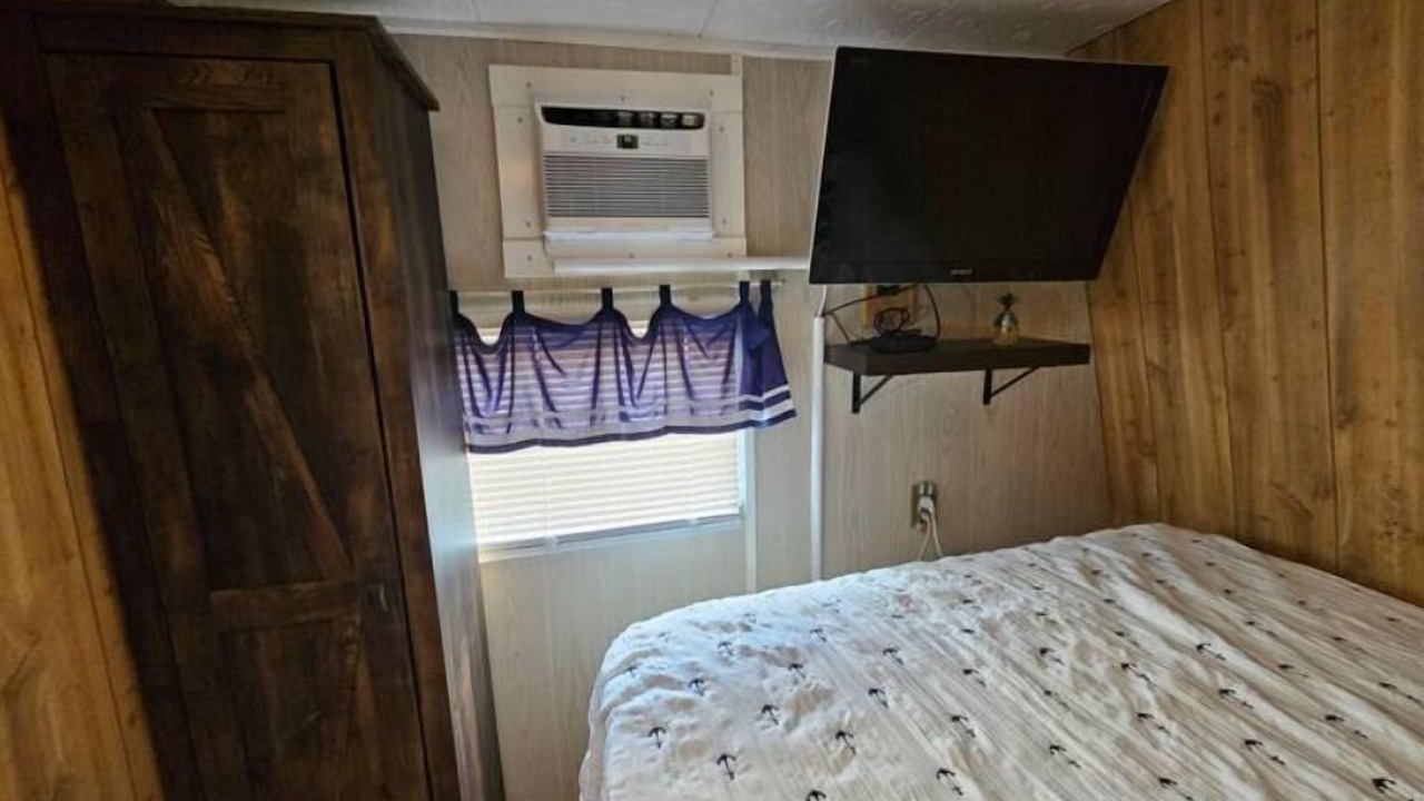 Photo of Bedroom in Key Largo