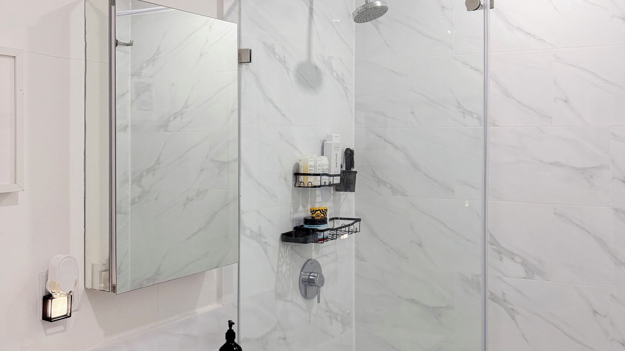 Photo of Bathroom in Bushwick