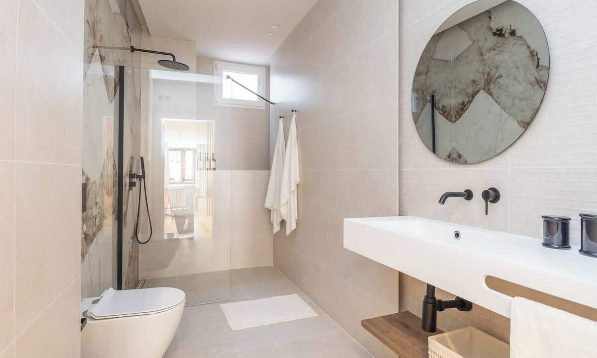 Photo of Bathroom in Morvedre