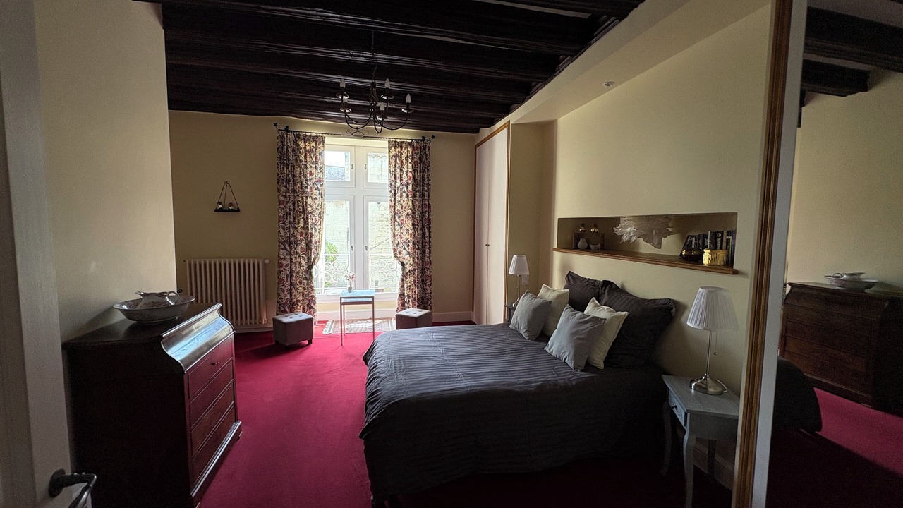 Photo of Bedroom in Chinon