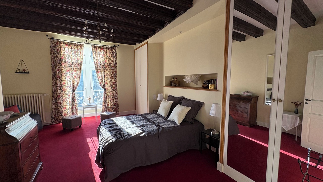 Photo of Bedroom in Chinon