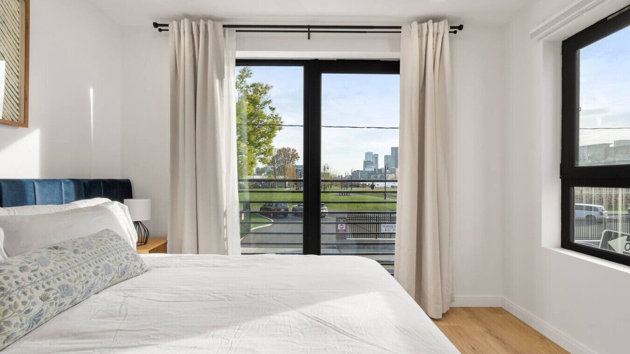 Photo of Bedroom in Jeffries Point
