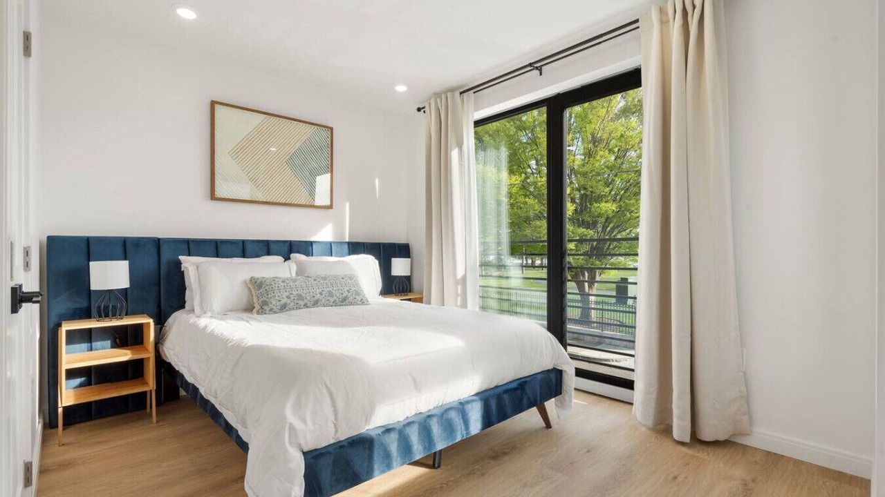 Photo of Bedroom in Jeffries Point