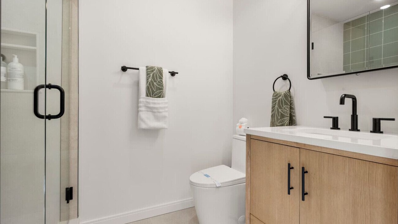 Photo of Bathroom in Jeffries Point