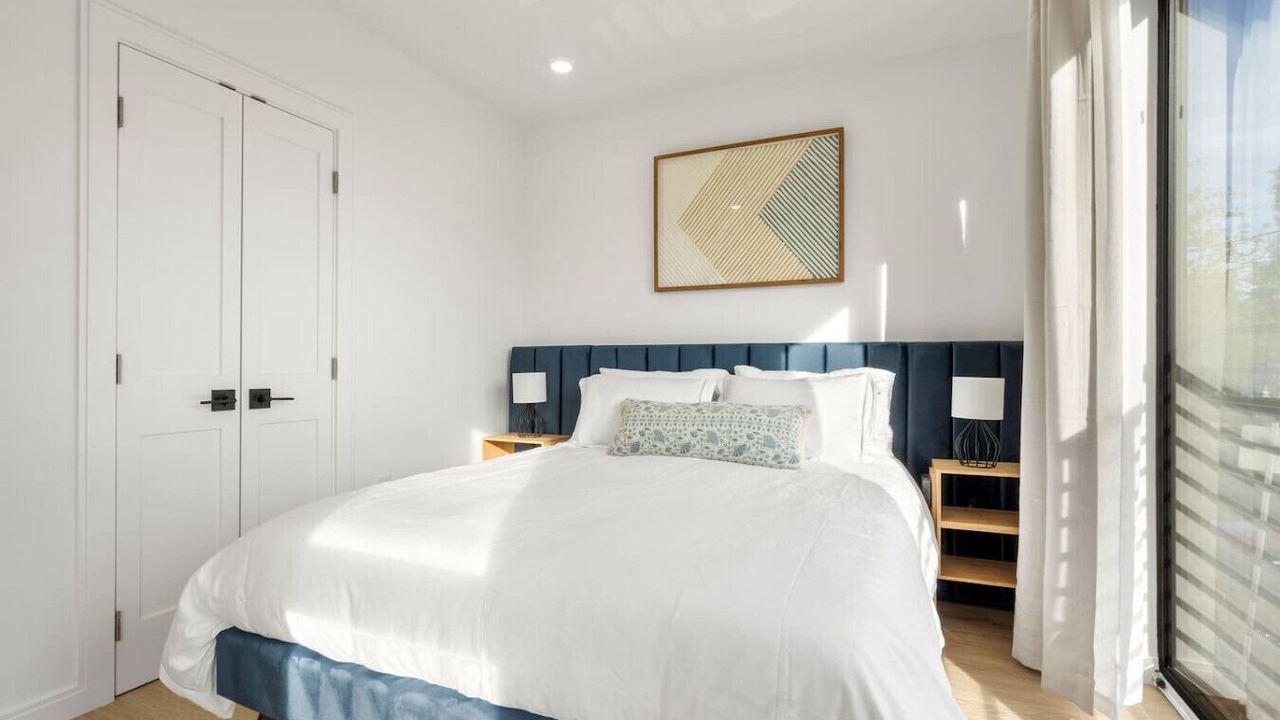Photo of Bedroom in Jeffries Point