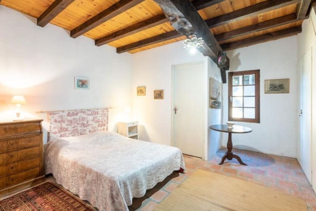Photo of Bedroom in Lacquy
