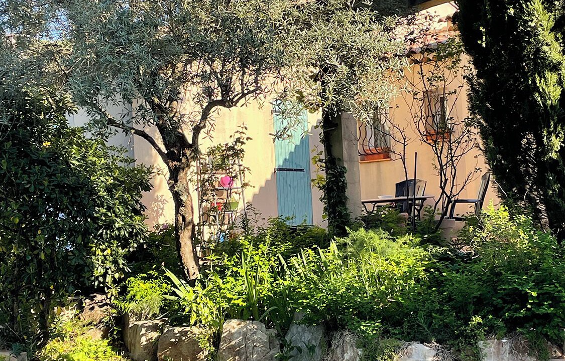 Photo of Outdoor in Saint-Maximin-la-Sainte-Baume