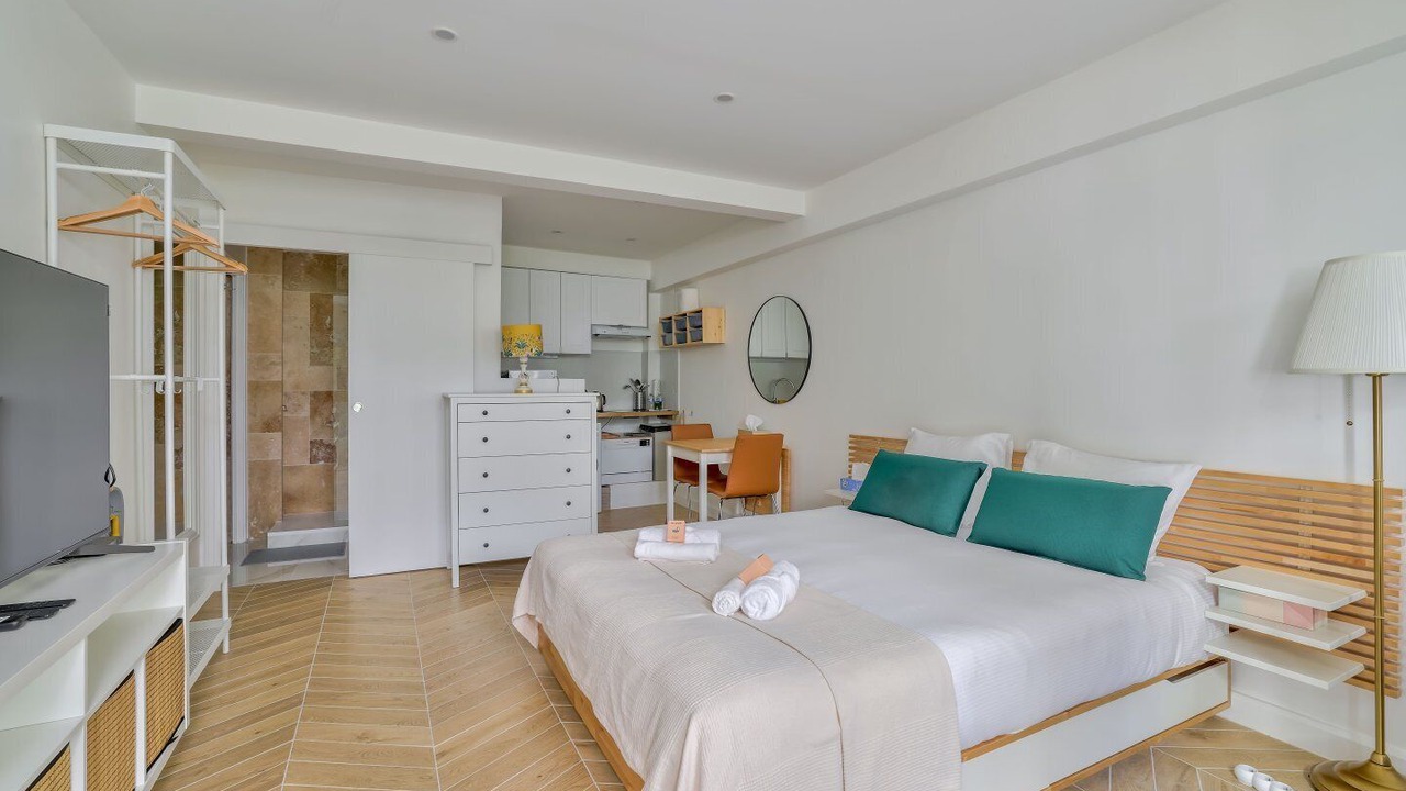Photo of Bedroom in Montparnasse
