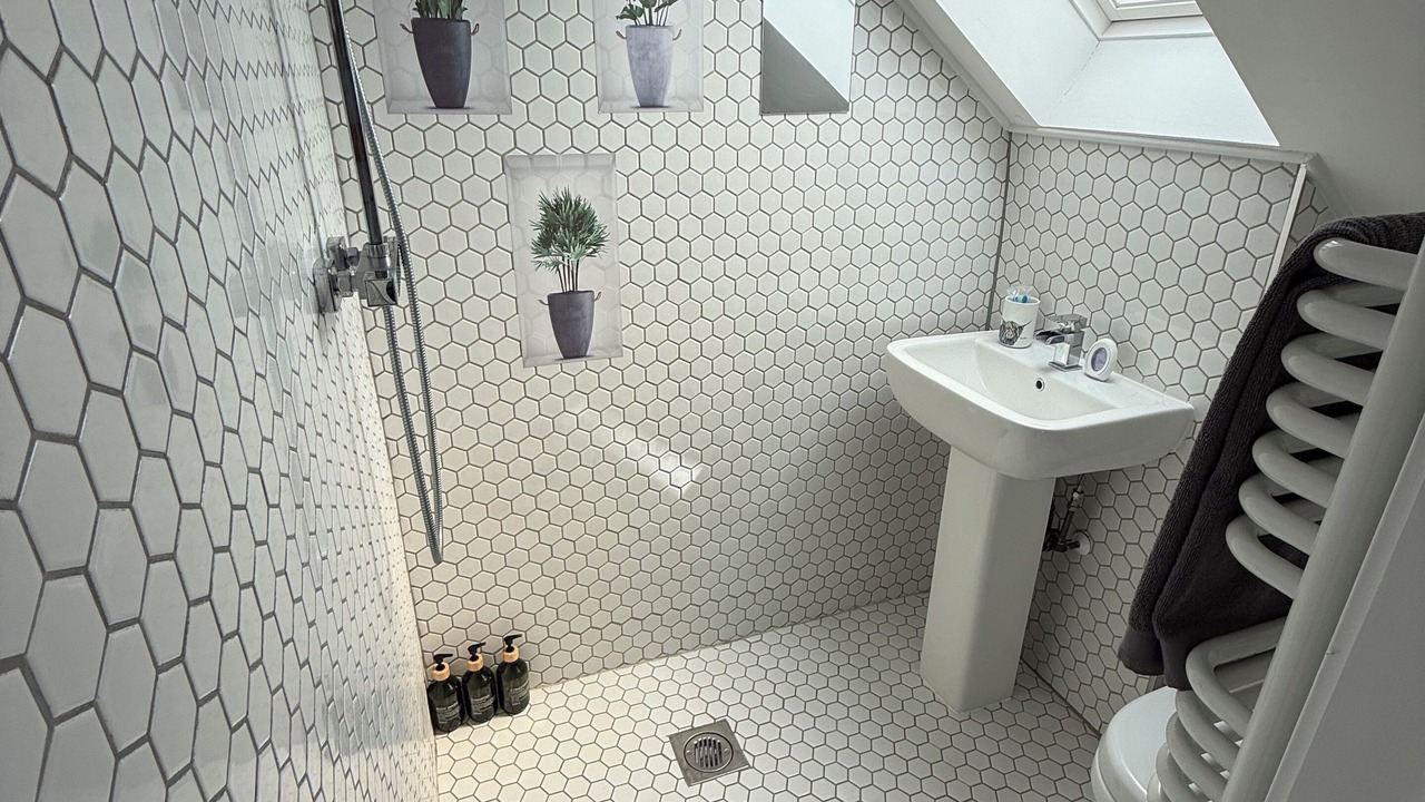 Photo of Bathroom in London Borough of Bromley
