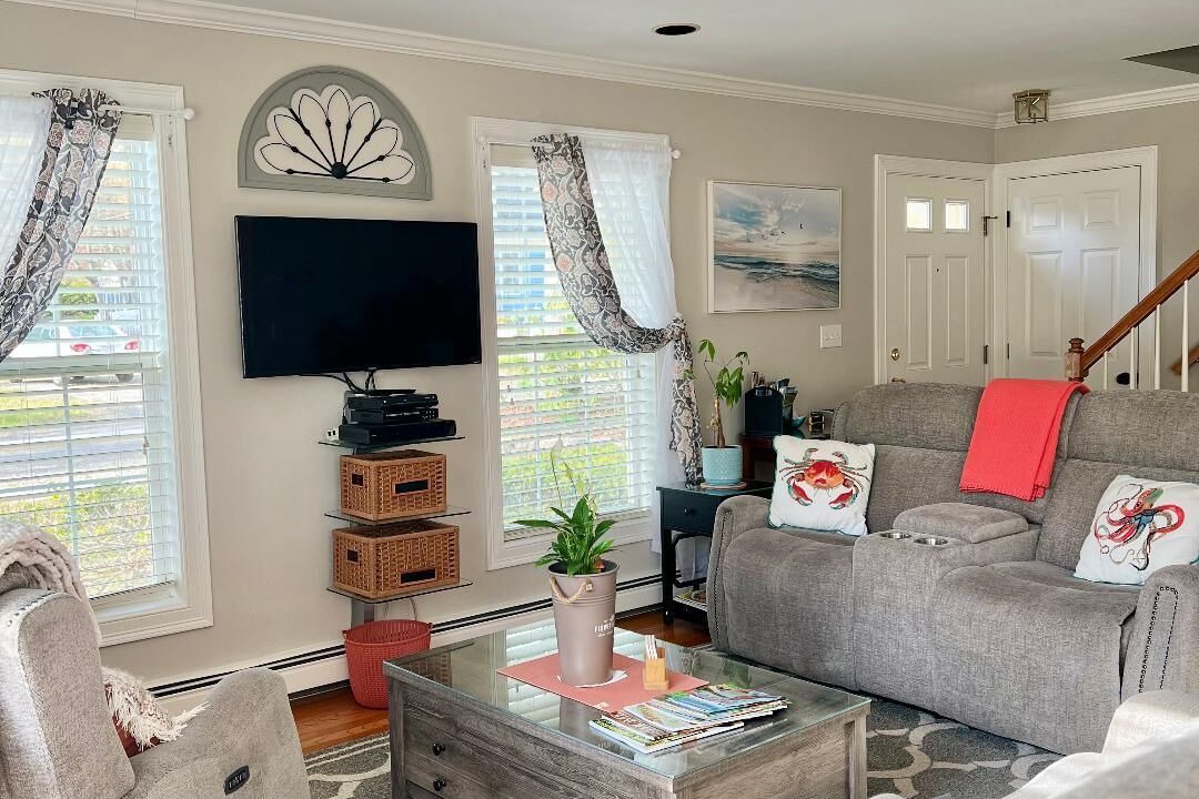 Photo of Livingroom in South Dennis