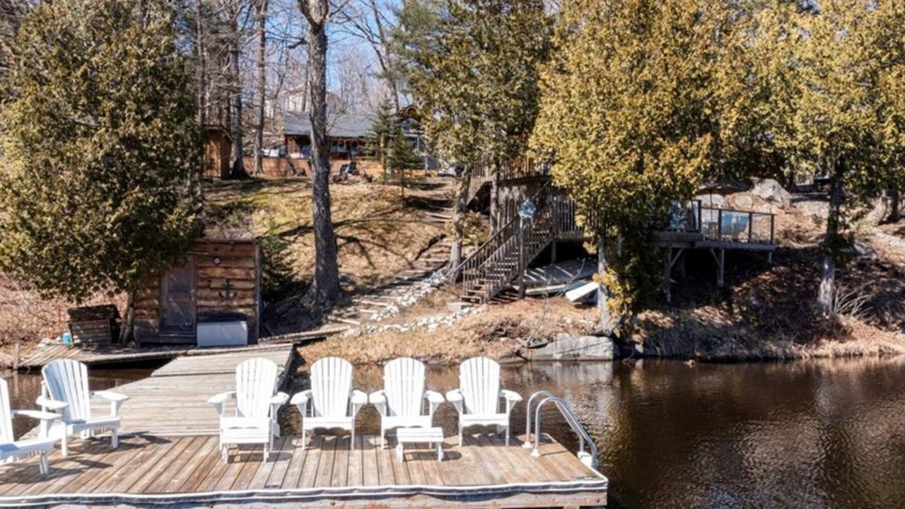 Photo of Outdoor in McKellar