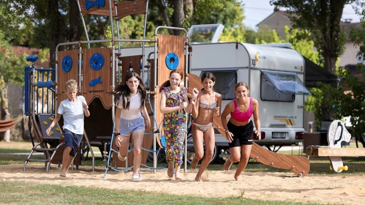 Photo of Others in Montpon-Menesterol