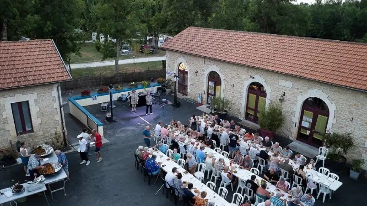 Photo of Outdoor in Montpon-Menesterol