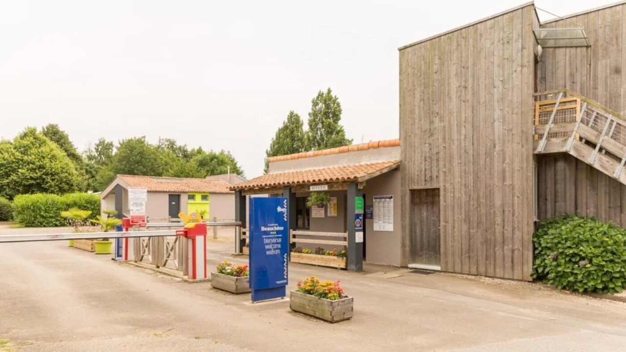 Photo of Outdoor in Avrille