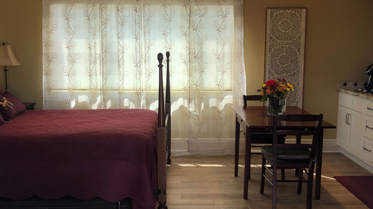 Photo of Bedroom in Escondido