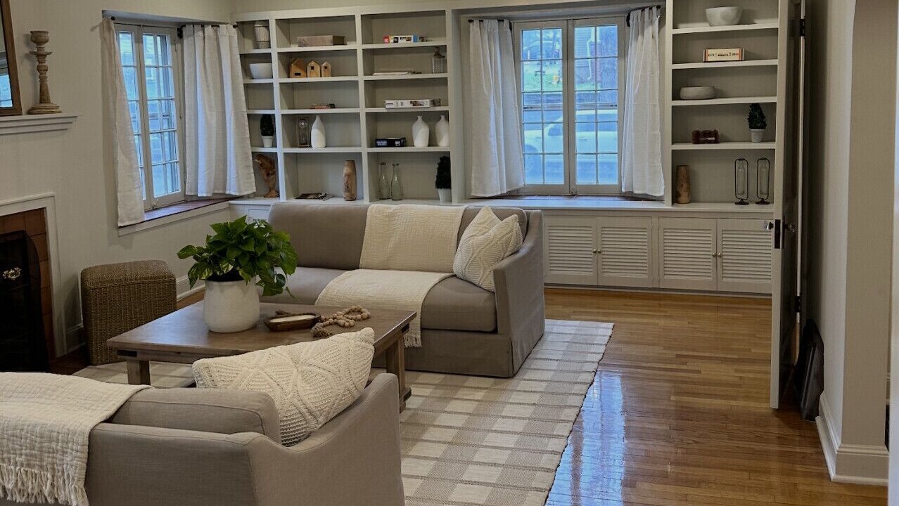 Photo of Livingroom in Oread