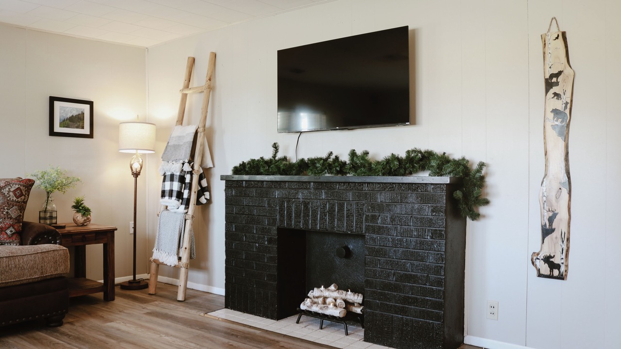 Photo of Livingroom in Shattuck