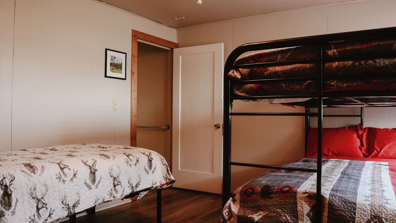 Photo of Bedroom in Shattuck