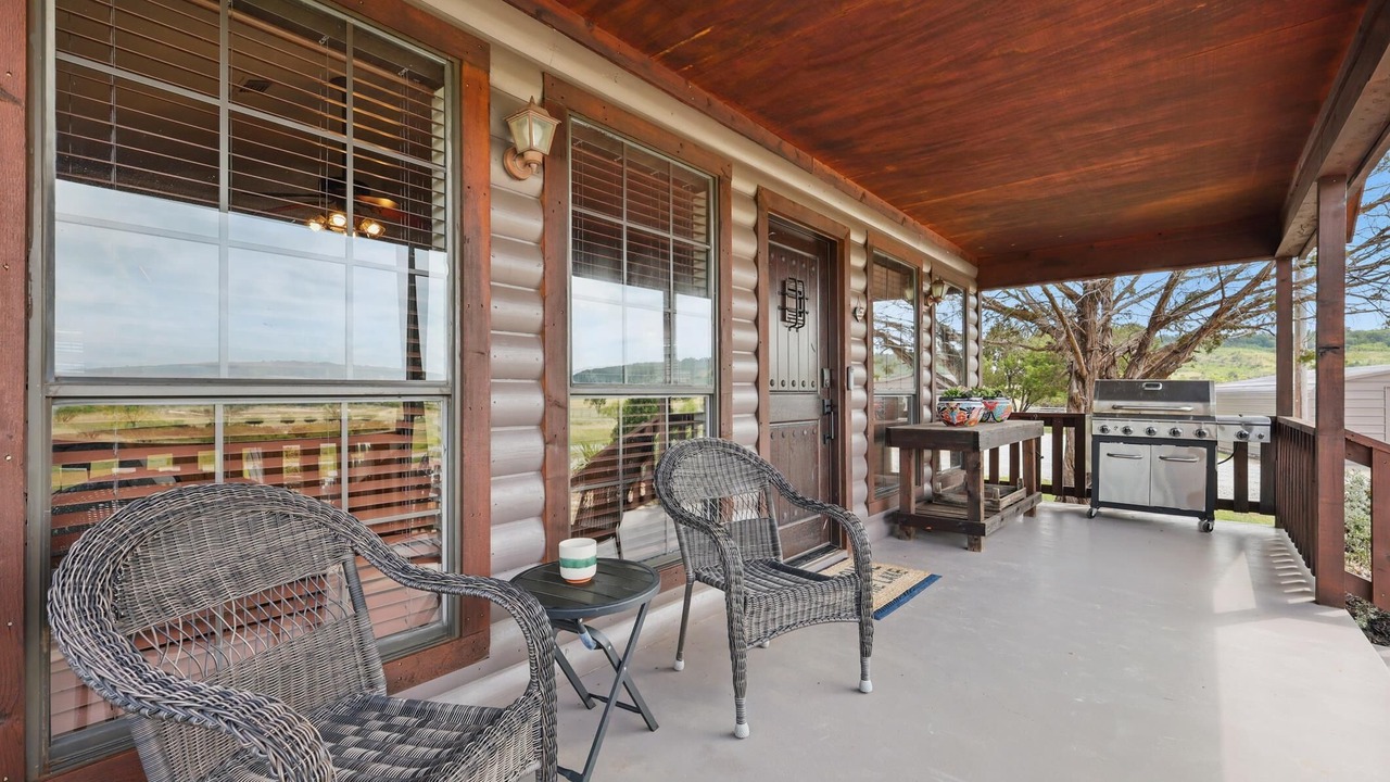 Photo of Patio Balcony in Thurber
