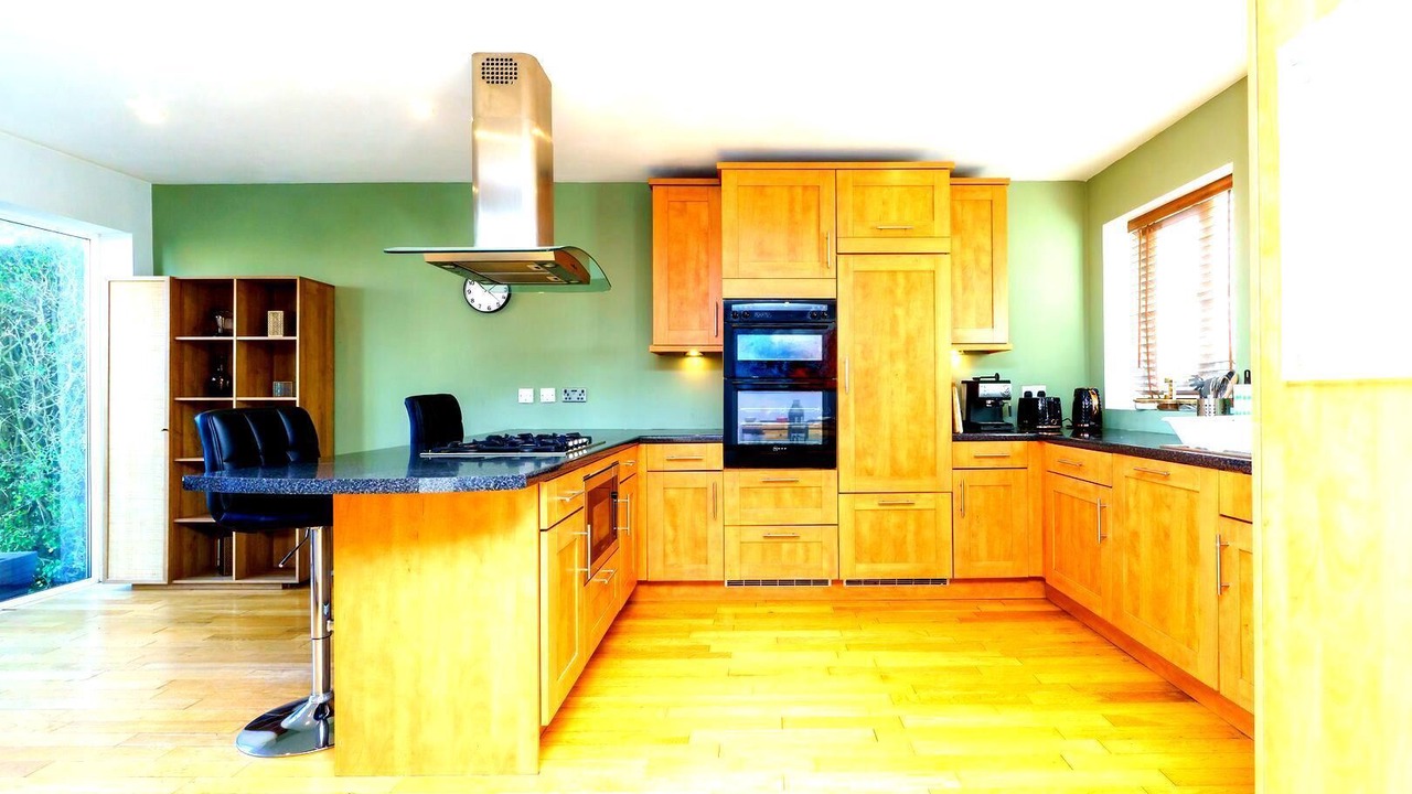 Photo of Kitchen in Pill