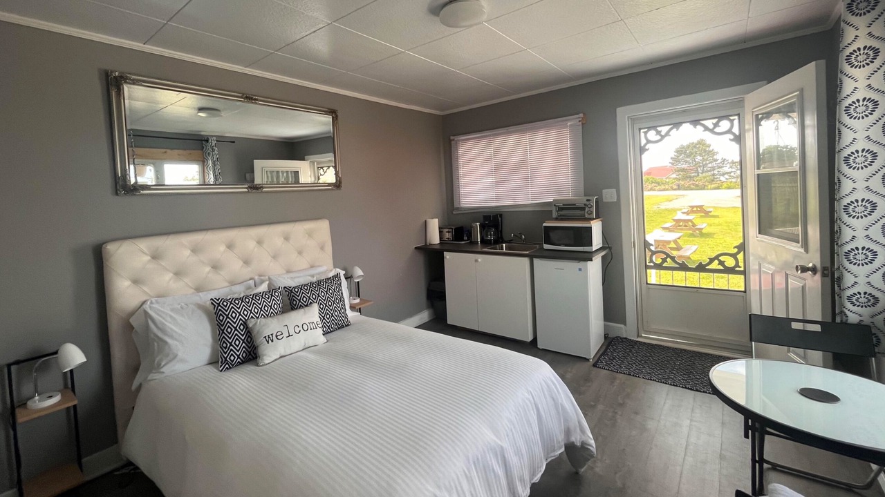 Photo of Bedroom in Sainte-Flavie