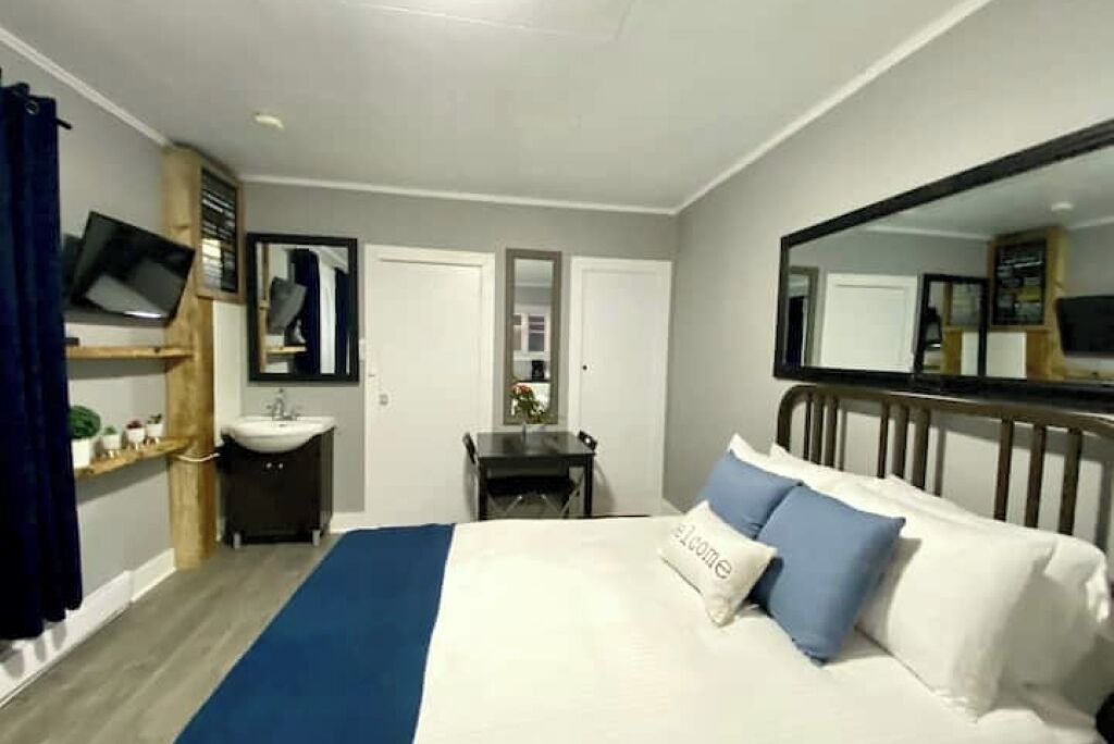 Photo of Bedroom in Sainte-Flavie
