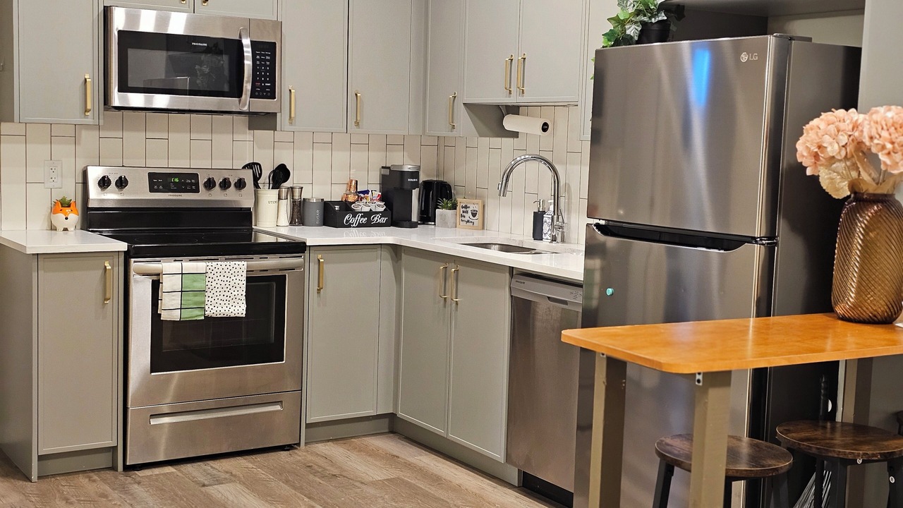 Photo of Kitchen in Southeast Calgary