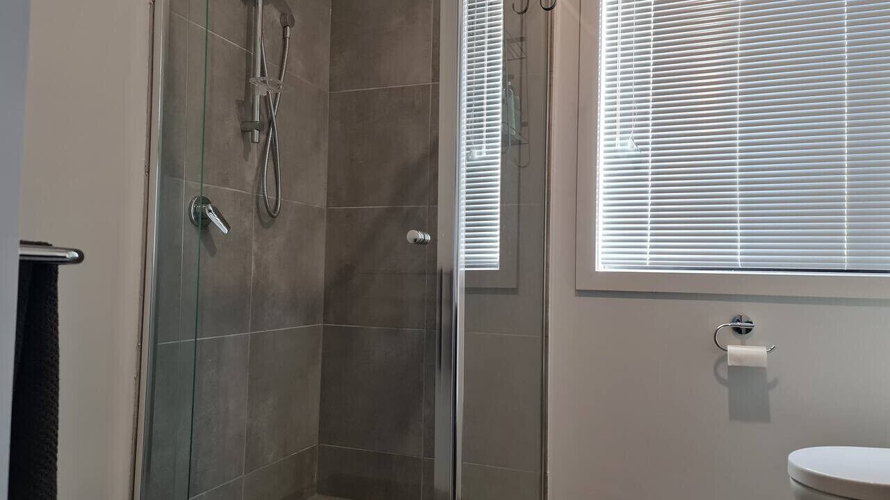 Photo of Bathroom in Delacombe