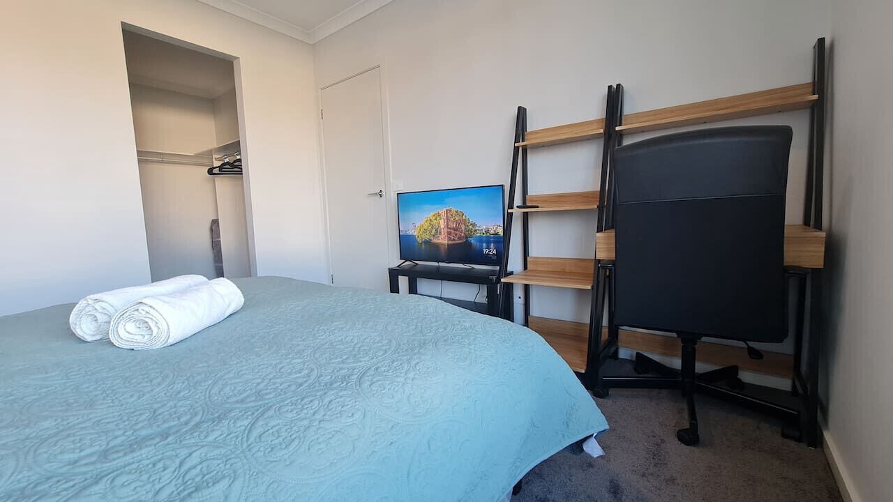 Photo of Bedroom in Delacombe