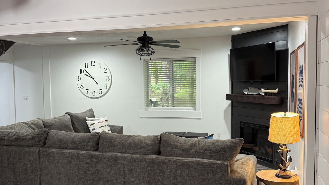 Photo of Bedroom in Toccoa