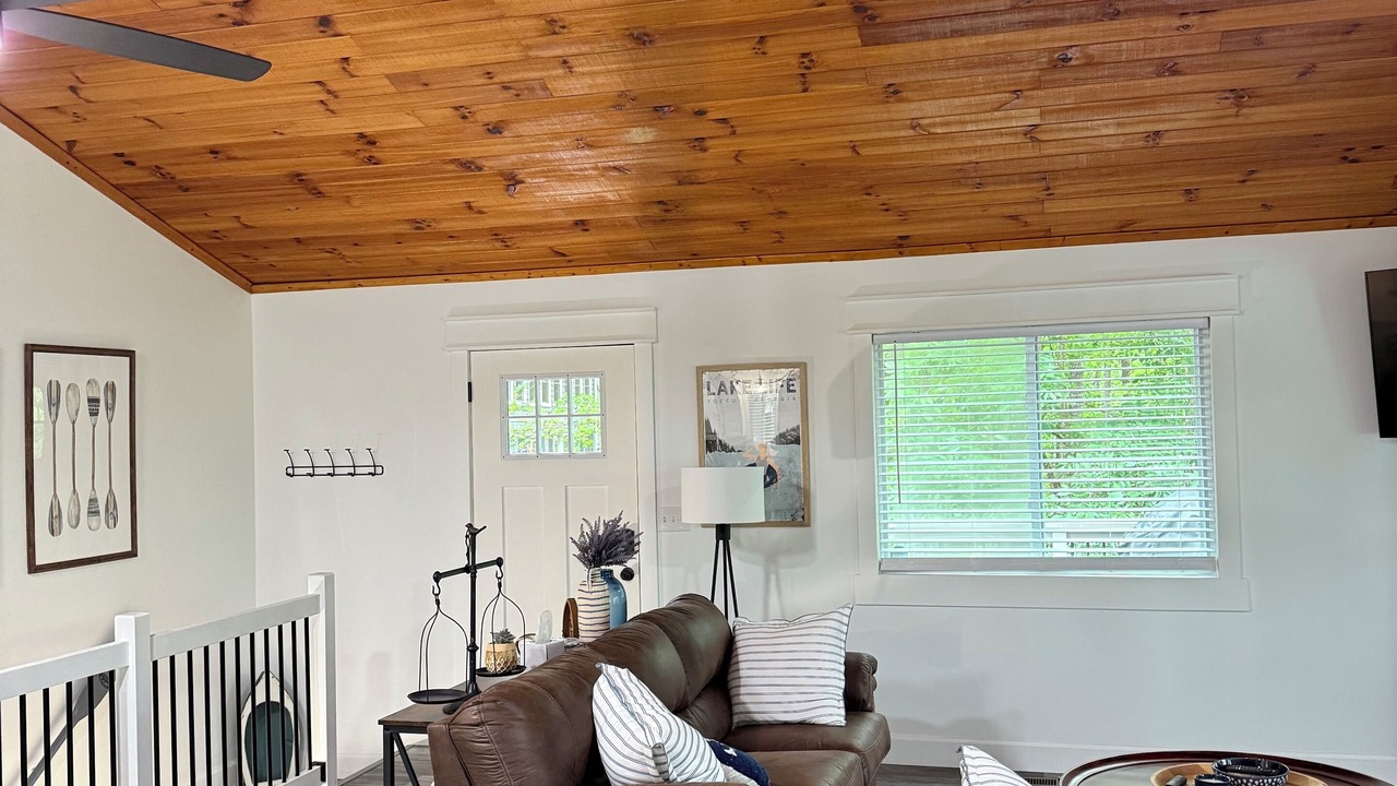 Photo of Bedroom in Toccoa