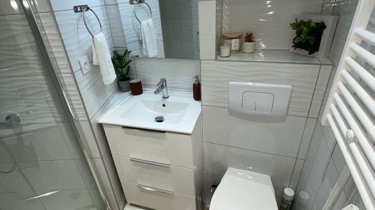 Photo of Bathroom in Reims