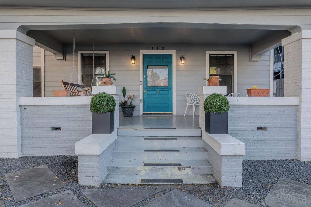 Photo of Outdoor in Neartown