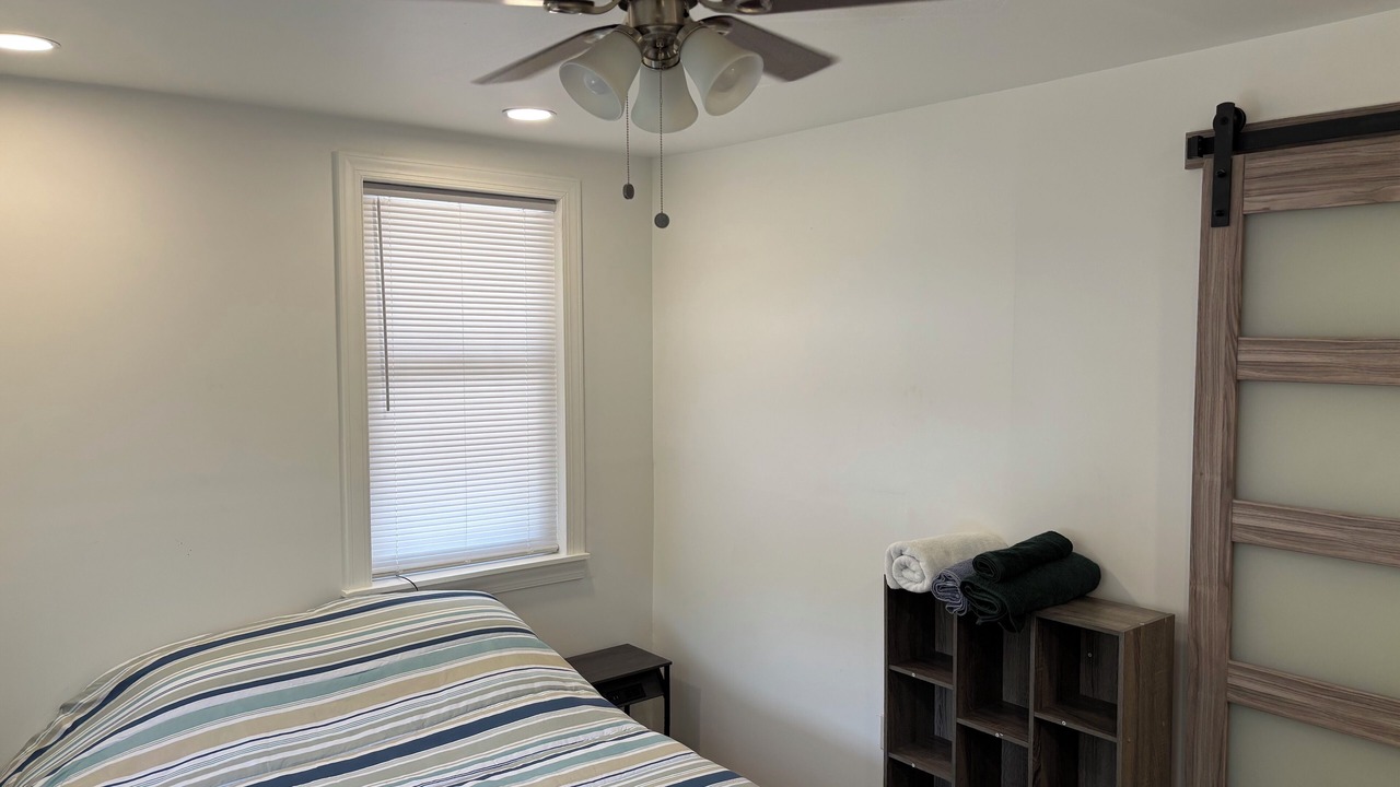 Photo of Bedroom in Foxcroft Square