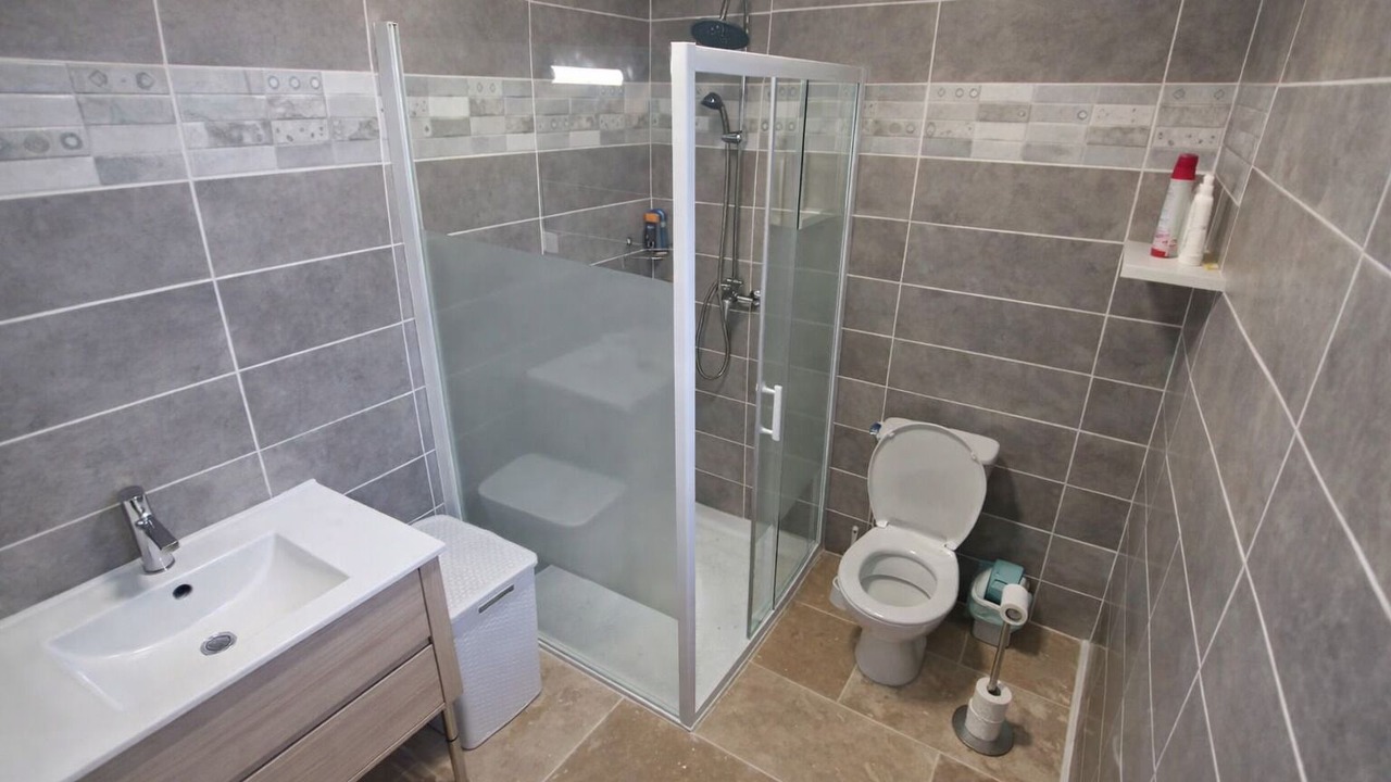 Photo of Bathroom in Niaux