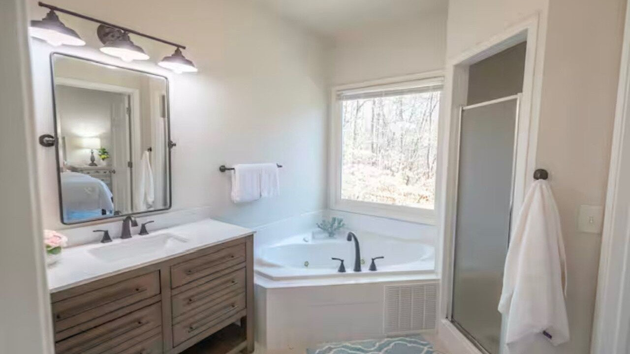 Photo of Bathroom in Gainesville