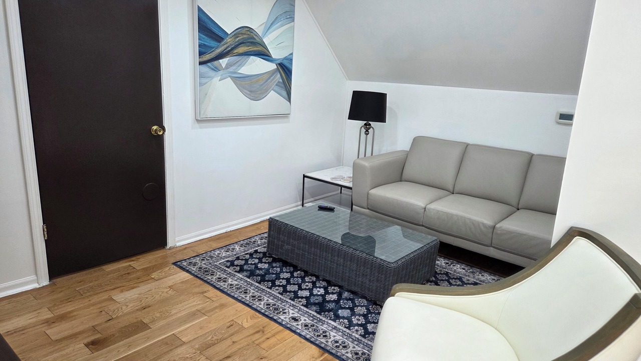 Photo of Livingroom in Whiting