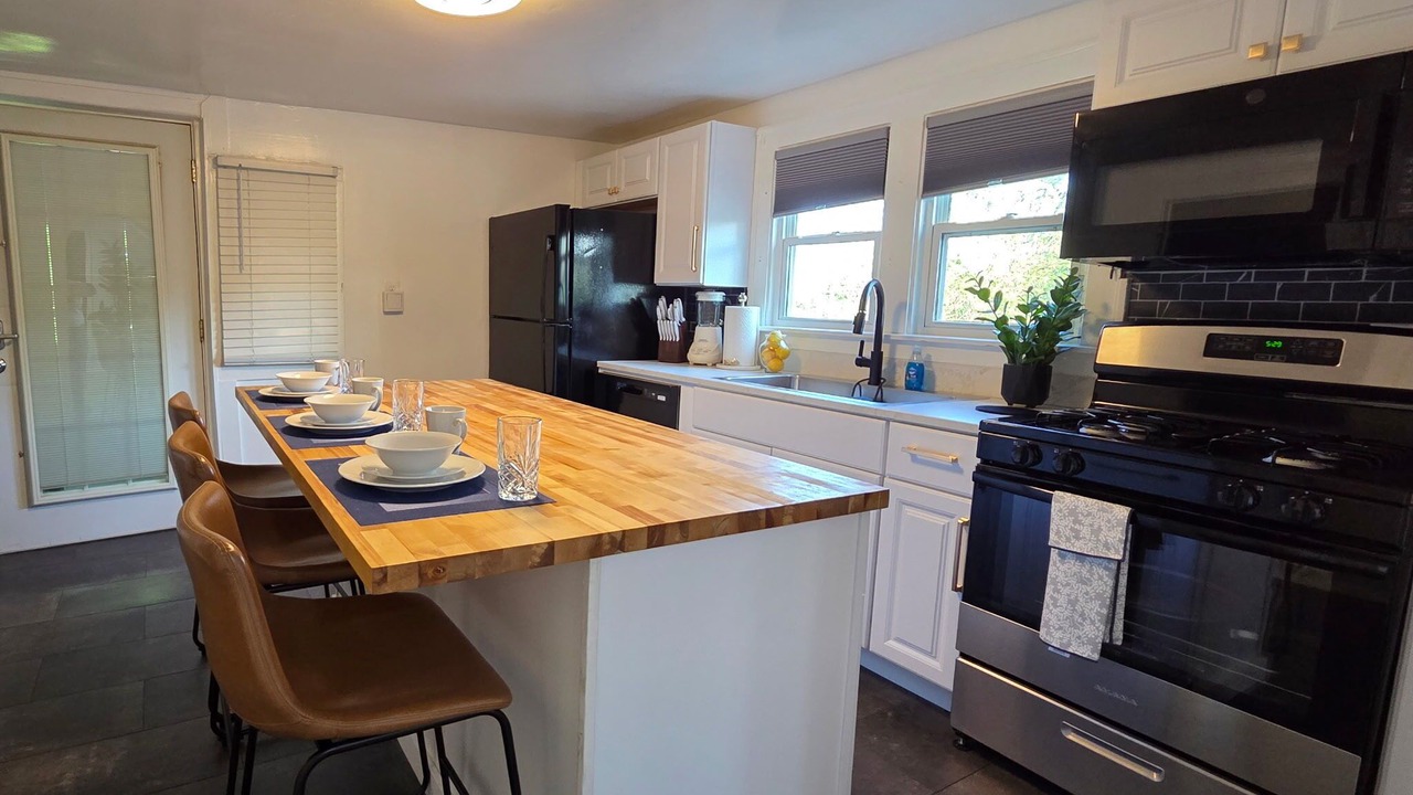 Photo of Kitchen in Whiting