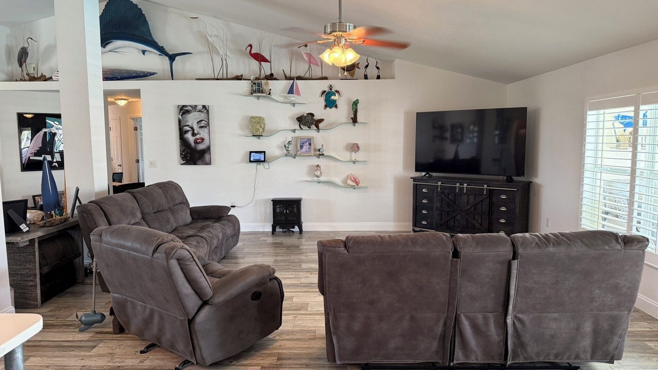 Photo of Livingroom in Deep Creek