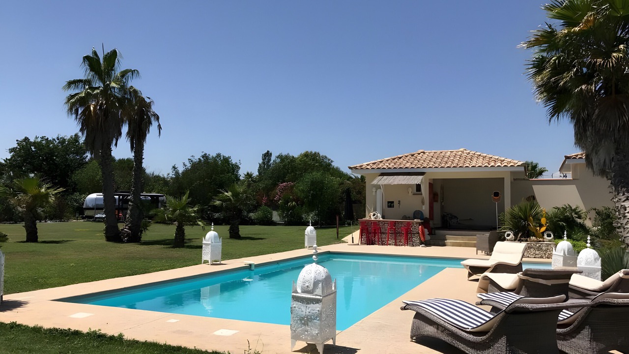 Photo of Outdoor in Bompas