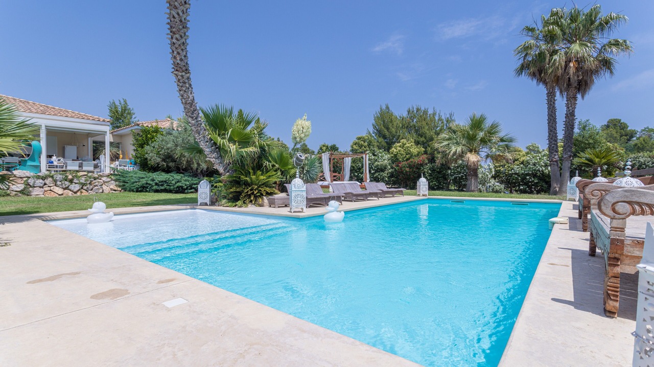 Photo of Outdoor in Bompas
