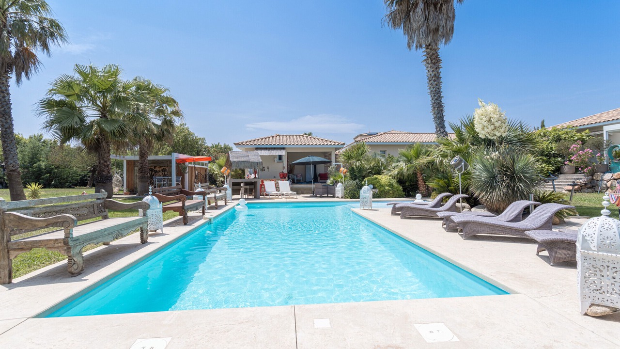 Photo of Outdoor in Bompas