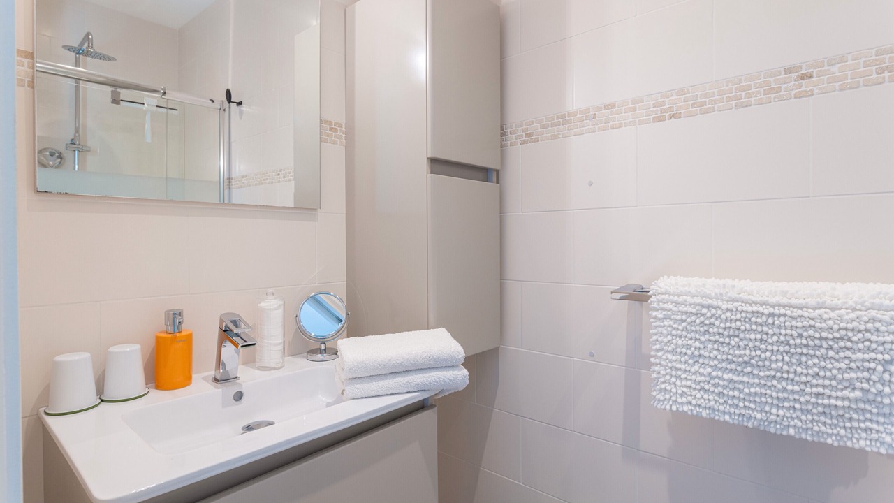 Photo of Bathroom in Saint-Nazaire