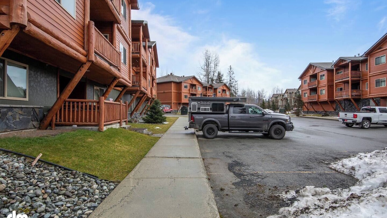 Photo of Others in Alyeska