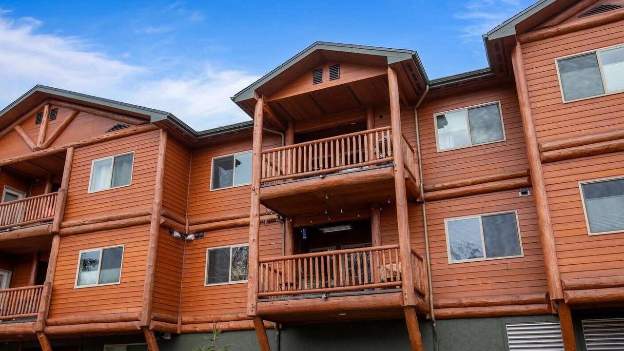 Photo of Others in Alyeska