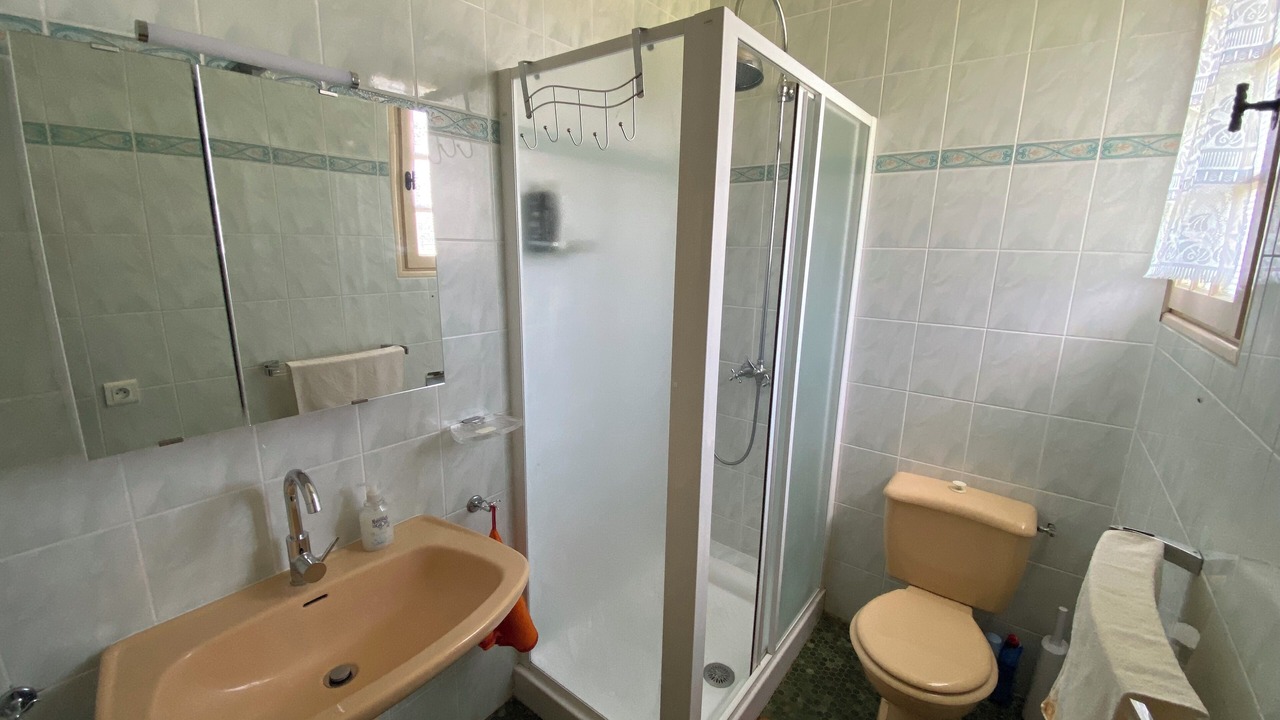 Photo of Bathroom in Bon-Encontre